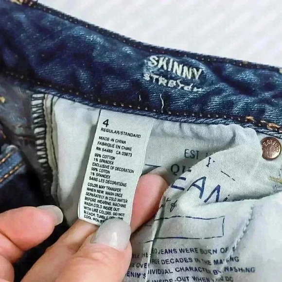 American Eagle Outfitters Size 4 skinny stretch low rise jeans - Picture 13 of 16